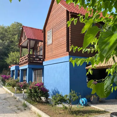 Dada Bungalows ميسوديه