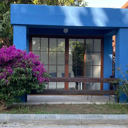 Dada Bungalows